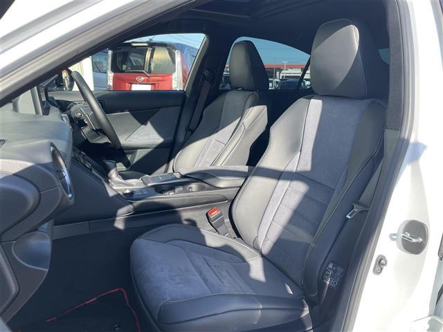 ＩＳ ＩＳ３００　ＦスポーツモードブラックＳ　サンルーフ／オレンジキャリパー／ＲＳＲローダウンサス／純正サスペンション有／パノラミックビューモニター／純正メーカーナビ／フルセグＴＶ／Ｂｌｕｅｔｏｏｔｈ／ハーフレザー／シートヒーター／エアシート（21枚目）