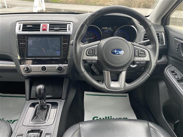 レガシィアウトバック リミテッド　ブラックレザーシート／純正８インチナビ／フルセグＴＶ／Ｂｌｕｅｔｏｏｔｈ／ＤＶＤ再生／シートヒーター／ドライブレコーダー／ビルトインＥＴＣ／パワーバックドア／ルーフレール／ＨＩＤオートライト（20枚目）