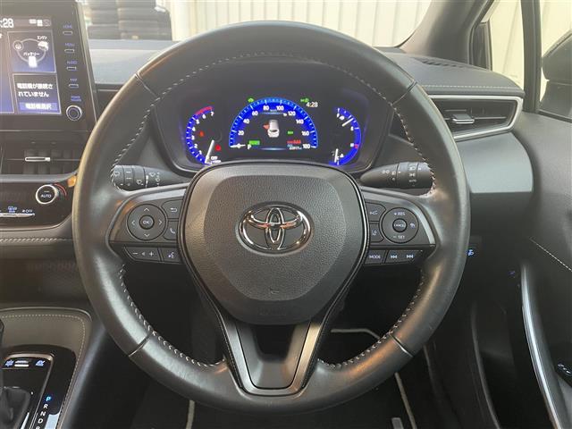 カローラツーリング ハイブリッド　ダブルバイビー　純正８インチメーカーディスプレイオーディオ／Ｂｌｕｅｔｏｏｔｈ／ミラーキャスト／Ｂカメラ／コーナーセンサー／レーダークルーズコントロール／レーンキープアシスト／ハーフレザーシート／ビルトインＥＴＣ（11枚目）