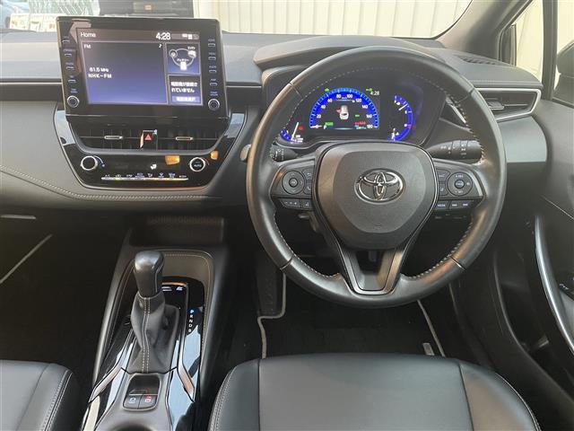カローラツーリング ハイブリッド　ダブルバイビー　純正８インチメーカーディスプレイオーディオ／Ｂｌｕｅｔｏｏｔｈ／ミラーキャスト／Ｂカメラ／コーナーセンサー／レーダークルーズコントロール／レーンキープアシスト／ハーフレザーシート／ビルトインＥＴＣ（19枚目）