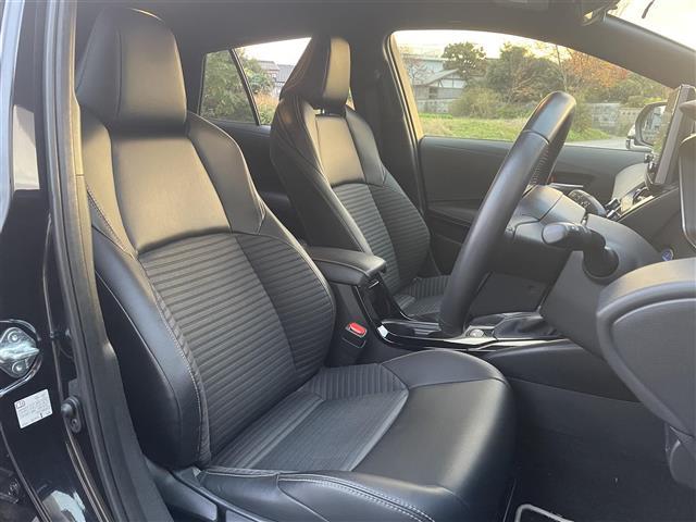 カローラツーリング ハイブリッド　ダブルバイビー　純正８インチメーカーディスプレイオーディオ／Ｂｌｕｅｔｏｏｔｈ／ミラーキャスト／Ｂカメラ／コーナーセンサー／レーダークルーズコントロール／レーンキープアシスト／ハーフレザーシート／ビルトインＥＴＣ（22枚目）