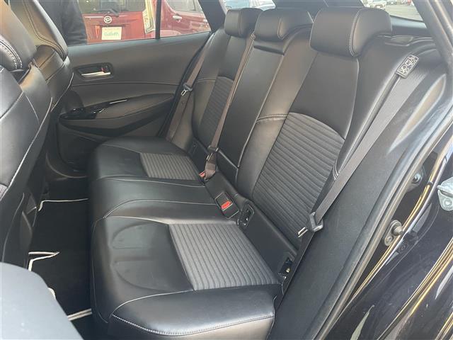 カローラツーリング ハイブリッド　ダブルバイビー　純正８インチメーカーディスプレイオーディオ／Ｂｌｕｅｔｏｏｔｈ／ミラーキャスト／Ｂカメラ／コーナーセンサー／レーダークルーズコントロール／レーンキープアシスト／ハーフレザーシート／ビルトインＥＴＣ（26枚目）