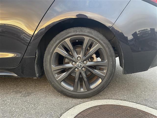 カローラツーリング ハイブリッド　ダブルバイビー　純正８インチメーカーディスプレイオーディオ／Ｂｌｕｅｔｏｏｔｈ／ミラーキャスト／Ｂカメラ／コーナーセンサー／レーダークルーズコントロール／レーンキープアシスト／ハーフレザーシート／ビルトインＥＴＣ（31枚目）