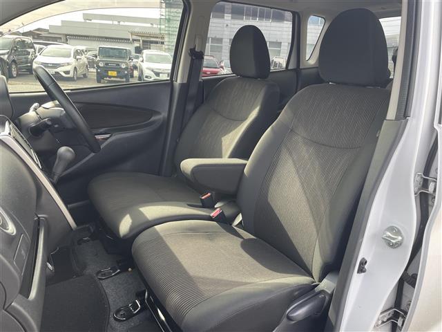 デイズ ハイウェイスター　Ｇ　アラウンドビューモニター／社外７インチナビ／フルセグＴＶ／ＣＤ再生／ＵＳＢ入力／スマートキー／プッシュスタート／衝突軽減ブレーキ／オートマチックハイビーム／ＨＩＤオートライト／フォグライト（12枚目）