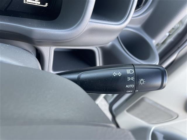 スクラム バスター 4WD/1オーナー/デュアルカメラブレーキ/ナビ/フルセグTV/Bluetooth/DVD再生/Bカメラ/前後Dレコータ゛/オーバーヘッドコンソール/リアヒータ-/リアコーナーセンサー/オートライト(9枚目)