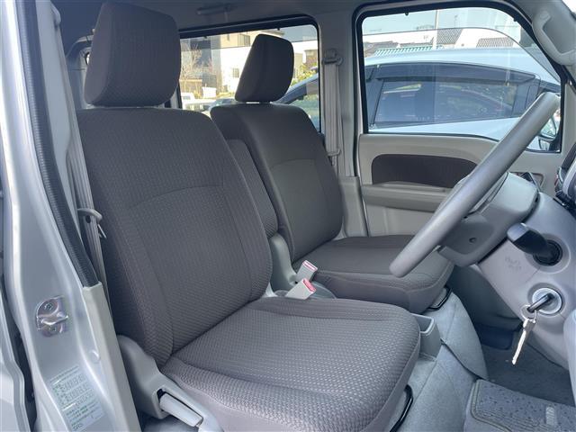 スクラム バスター 4WD/1オーナー/デュアルカメラブレーキ/ナビ/フルセグTV/Bluetooth/DVD再生/Bカメラ/前後Dレコータ゛/オーバーヘッドコンソール/リアヒータ-/リアコーナーセンサー/オートライト(19枚目)