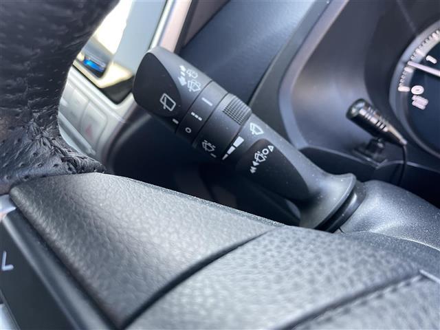 ランドクルーザープラド ＴＸ　４ＷＤ／サンルーフ／ワンオーナー／モデリスタフルエアロ／革調シートカバー／社外８インチナビ／フルセグＴＶ／Ｂｌｕｅｔｏｏｔｈ／ＤＶＤ再生／バックカメラ／追従クルコン／純正ＡＷ４本積込／ルーフレール（8枚目）