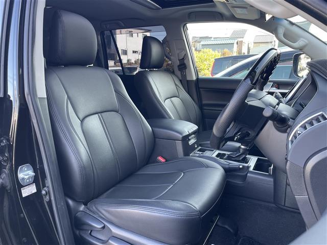 ランドクルーザープラド ＴＸ　４ＷＤ／サンルーフ／ワンオーナー／モデリスタフルエアロ／革調シートカバー／社外８インチナビ／フルセグＴＶ／Ｂｌｕｅｔｏｏｔｈ／ＤＶＤ再生／バックカメラ／追従クルコン／純正ＡＷ４本積込／ルーフレール（16枚目）