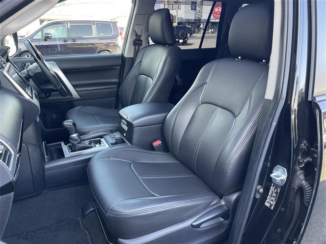 ランドクルーザープラド ＴＸ　４ＷＤ／サンルーフ／ワンオーナー／モデリスタフルエアロ／革調シートカバー／社外８インチナビ／フルセグＴＶ／Ｂｌｕｅｔｏｏｔｈ／ＤＶＤ再生／バックカメラ／追従クルコン／純正ＡＷ４本積込／ルーフレール（17枚目）