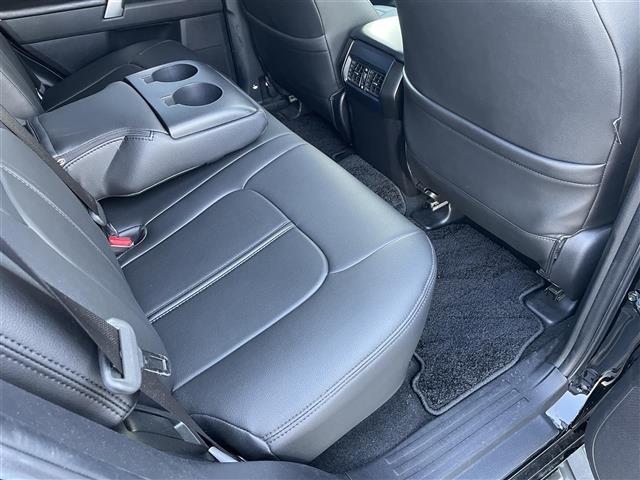 ランドクルーザープラド ＴＸ　４ＷＤ／サンルーフ／ワンオーナー／モデリスタフルエアロ／革調シートカバー／社外８インチナビ／フルセグＴＶ／Ｂｌｕｅｔｏｏｔｈ／ＤＶＤ再生／バックカメラ／追従クルコン／純正ＡＷ４本積込／ルーフレール（20枚目）