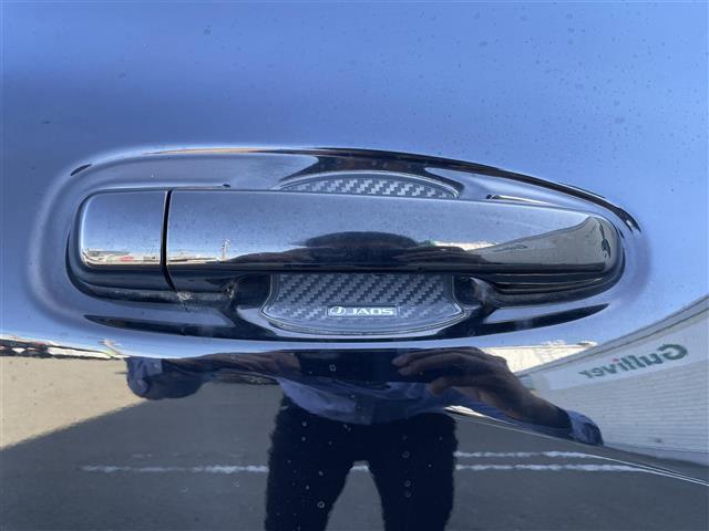 ランドクルーザープラド ＴＸ　４ＷＤ／サンルーフ／ワンオーナー／モデリスタフルエアロ／革調シートカバー／社外８インチナビ／フルセグＴＶ／Ｂｌｕｅｔｏｏｔｈ／ＤＶＤ再生／バックカメラ／追従クルコン／純正ＡＷ４本積込／ルーフレール（27枚目）