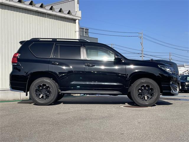 ランドクルーザープラド ＴＸ　４ＷＤ／サンルーフ／ワンオーナー／モデリスタフルエアロ／革調シートカバー／社外８インチナビ／フルセグＴＶ／Ｂｌｕｅｔｏｏｔｈ／ＤＶＤ再生／バックカメラ／追従クルコン／純正ＡＷ４本積込／ルーフレール（37枚目）