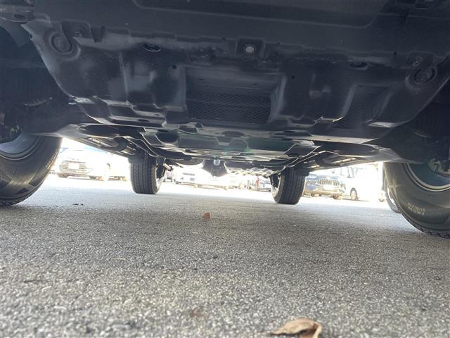 ランドクルーザープラド ＴＸ　４ＷＤ／サンルーフ／ワンオーナー／モデリスタフルエアロ／革調シートカバー／社外８インチナビ／フルセグＴＶ／Ｂｌｕｅｔｏｏｔｈ／ＤＶＤ再生／バックカメラ／追従クルコン／純正ＡＷ４本積込／ルーフレール（40枚目）