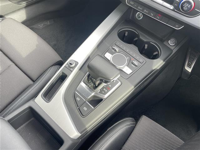 Ａ４ ２．０ＴＦＳＩスポーツ　Ｓラインパッケージ　アラウンドビューモニター／メーカーナビ／フルセグＴＶ／Ｂｌｕｅｔｏｏｔｈ／ＤＶＤ再生／ビルトインＥＴＣ２．０／パワーバックドア／パワーシート／シートヒーター／ルーフレール／ＬＥＤオートライト（18枚目）