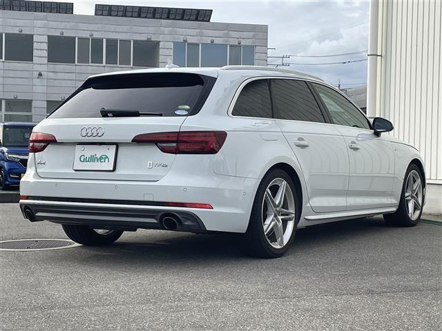 Ａ４ ２．０ＴＦＳＩスポーツ　Ｓラインパッケージ　アラウンドビューモニター／メーカーナビ／フルセグＴＶ／Ｂｌｕｅｔｏｏｔｈ／ＤＶＤ再生／ビルトインＥＴＣ２．０／パワーバックドア／パワーシート／シートヒーター／ルーフレール／ＬＥＤオートライト（39枚目）