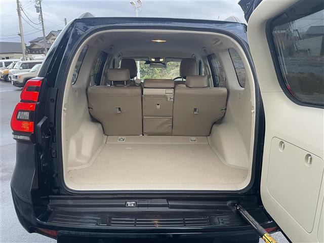 ランドクルーザープラド ＴＸ　ワンオーナー／純正ナビ／フルセグＴＶ／Ｂｌｕｅｔｏｏｔｈ／ＤＶＤ再生／Ｂカメラ／前後ドライブレコーダー／コーナーセンサー／シートヒーター／革調シートカバー／ＬＥＤオートライト／エンジンスターター（27枚目）