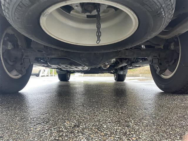 ランドクルーザープラド ＴＸ　ワンオーナー／純正ナビ／フルセグＴＶ／Ｂｌｕｅｔｏｏｔｈ／ＤＶＤ再生／Ｂカメラ／前後ドライブレコーダー／コーナーセンサー／シートヒーター／革調シートカバー／ＬＥＤオートライト／エンジンスターター（41枚目）