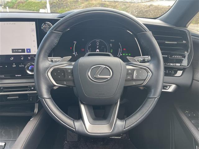 RX RX450h+ バージョンL ☆4WD☆サンルーフ☆ルーフレール☆純正SDナビ(ディスプレイオーディオ)☆プレミアムサウンド☆フルセグTV☆セーフティーシステムプラス☆ブラインドスポットモニター☆パーキングサポートブレーキー(18枚目)