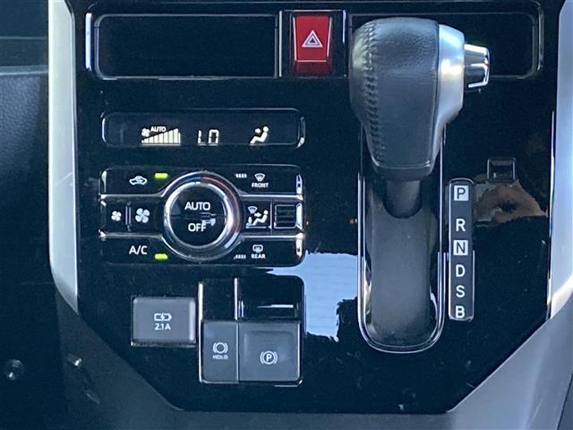 ルーミー カスタムG 4WD 純正ナビ フルセグ バックカメラ 両側パワスラ クルコン ETC ドラレコ 車線逸脱警報 純正14インチアルミ LEDヘッドライト オートライト オートエアコン スマートキー 禁煙車(19枚目)