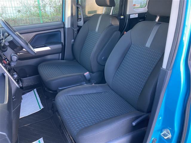 ルーミー カスタムG 4WD 純正ナビ フルセグ バックカメラ 両側パワスラ クルコン ETC ドラレコ 車線逸脱警報 純正14インチアルミ LEDヘッドライト オートライト オートエアコン スマートキー 禁煙車(25枚目)