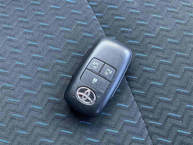 ルーミー カスタムG 4WD 純正ナビ フルセグ バックカメラ 両側パワスラ クルコン ETC ドラレコ 車線逸脱警報 純正14インチアルミ LEDヘッドライト オートライト オートエアコン スマートキー 禁煙車(40枚目)