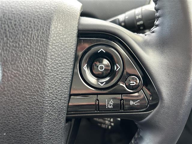 プリウス Sツーリングセレクション ☆社外SDナビ(CN-RA03WD)(AM/FM/CD/DVD/ipod)☆フルセグTV☆バックカメラ☆Bluetooth☆モデリスタエアロ☆レーダークルーズコントロール☆衝突軽減システム☆ETC(12枚目)