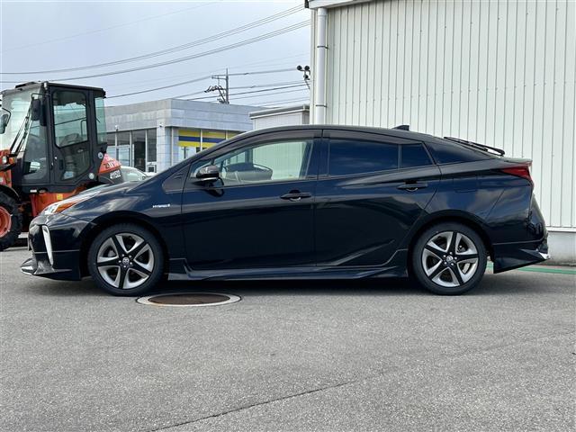 プリウス Sツーリングセレクション ☆社外SDナビ(CN-RA03WD)(AM/FM/CD/DVD/ipod)☆フルセグTV☆バックカメラ☆Bluetooth☆モデリスタエアロ☆レーダークルーズコントロール☆衝突軽減システム☆ETC(35枚目)