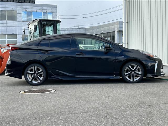 プリウス Sツーリングセレクション ☆社外SDナビ(CN-RA03WD)(AM/FM/CD/DVD/ipod)☆フルセグTV☆バックカメラ☆Bluetooth☆モデリスタエアロ☆レーダークルーズコントロール☆衝突軽減システム☆ETC(38枚目)