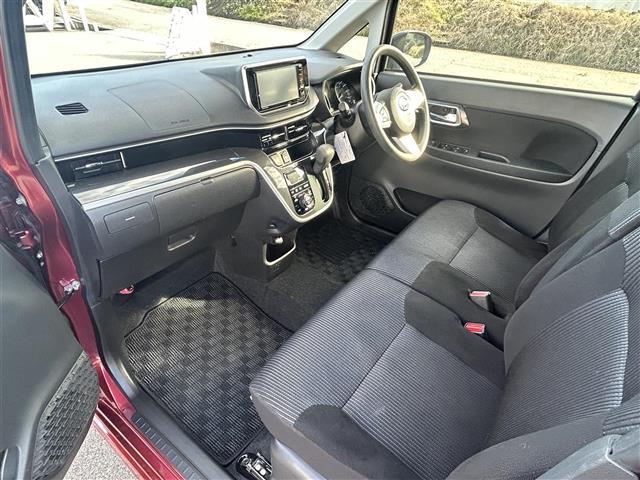 ムーヴ カスタム XリミテッドII SAIII ☆ワンオーナー☆4WD☆純正SDナビ(NMZK-W68D)(AM/FM/CD/DVD/USB/ipod)☆Bluetooth☆カメラ(全方位、バック)☆フルセグTV☆衝突軽減システム☆コーナーセンサー(23枚目)