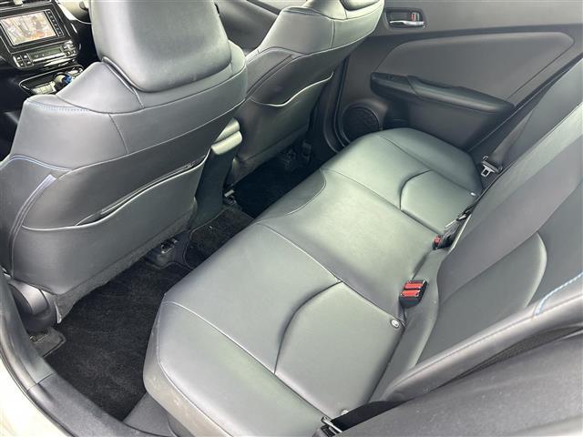 プリウス Sツーリングセレクション ☆純正SDナビ(NSZT-W68T)(AM/FM/BT)☆T-connect☆フルセグTV☆バックカメラ☆衝突軽減システム☆レーダークルーズコントロール☆コーナーセンサー☆レーンキープアシスト(28枚目)