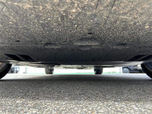 プリウス Sツーリングセレクション ☆純正SDナビ(NSZT-W68T)(AM/FM/BT)☆T-connect☆フルセグTV☆バックカメラ☆衝突軽減システム☆レーダークルーズコントロール☆コーナーセンサー☆レーンキープアシスト(40枚目)