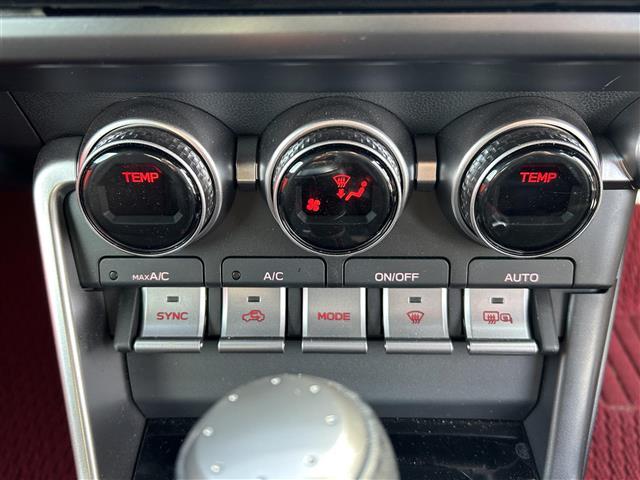 GR86 RZ ワンオーナー/純正ナビ/フルセグTV/Bluetooth/DVD再生/バックカメラ/レーダークルーズコントロール/シートヒーター/専用ハーフレザーシート/ETC/LEDオートライト/LEDフォグライト(13枚目)