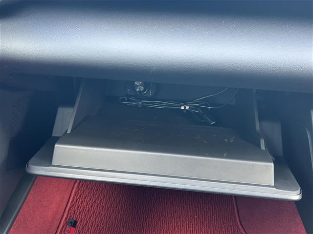 GR86 RZ ワンオーナー/純正ナビ/フルセグTV/Bluetooth/DVD再生/バックカメラ/レーダークルーズコントロール/シートヒーター/専用ハーフレザーシート/ETC/LEDオートライト/LEDフォグライト(16枚目)