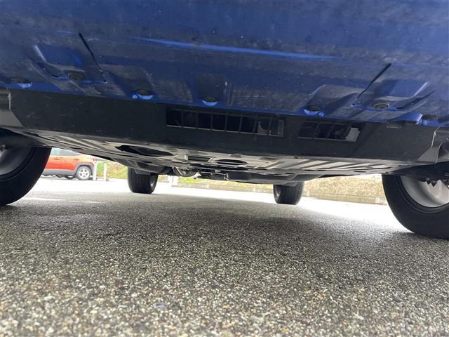 ZR-V e:HEV Z メーカーナビ/フルセグTV/Bluetooth/アラウンドビューモニター/黒レザーシート/前席パワーシート/全席シートヒーター/ステアリングヒーター/LEDオートライト/LEDフォグライト(38枚目)