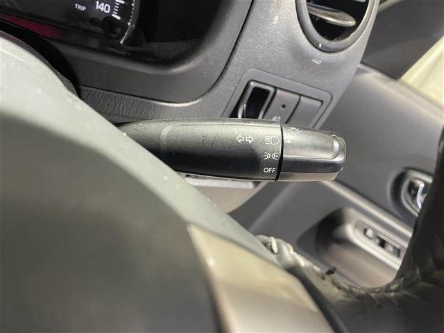 ジムニー ランドベンチャー　４ＷＤ／ＭＴ／純正ＡＷ付冬タイヤ４本積み込み／ＥＴＣ／リフトアップ（6枚目）