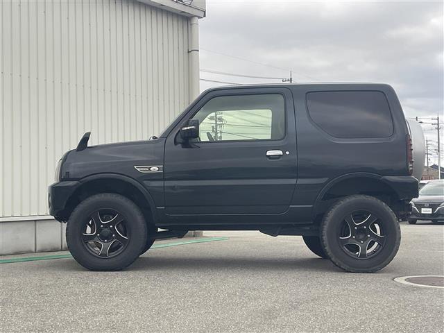 ジムニー ランドベンチャー　４ＷＤ／ＭＴ／純正ＡＷ付冬タイヤ４本積み込み／ＥＴＣ／リフトアップ（30枚目）