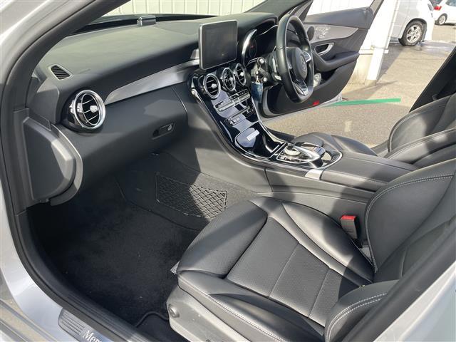 Ｃクラス Ｃ１８０　ローレウスエディション　☆純正ＳＤナビ（ＡＭ／ＦＭ／ＳＤ／ＵＳＢ）☆フルセグＴＶ☆バックカメラ☆レーダーセーフティパッケージ　　・ステアリングパイロット　・アクティブブレーキアシスト　・ＰＲＥ－ＳＡＦＥ　☆ＥＴＣ　☆ドラレコ（24枚目）