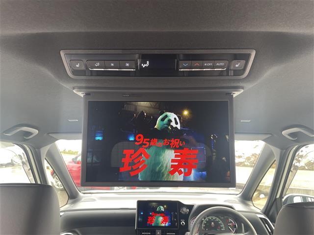 ノア Ｓ－Ｚ　４ＷＤ／純正メーカーナビ／フルセグＴＶ／Ｂｌｕｅｔｏｏｔｈ／ＨＤＭｉ入力／純正フリップダウンモニター／ＤＶＤ再生／セーフティセンス／レーダークルコン／レーンキープ／前後ドライブレコーダー／ＥＴＣ（3枚目）