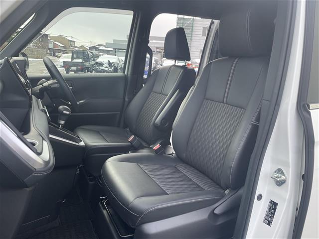 ノア Ｓ－Ｚ　４ＷＤ／純正メーカーナビ／フルセグＴＶ／Ｂｌｕｅｔｏｏｔｈ／ＨＤＭｉ入力／純正フリップダウンモニター／ＤＶＤ再生／セーフティセンス／レーダークルコン／レーンキープ／前後ドライブレコーダー／ＥＴＣ（22枚目）