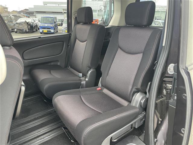 セレナ ハイウェイスター　ワンオーナー／ナビ／ワンセグＴＶ／ＤＶＤ再生／ミュージックサーバー／フリップダウンモニター／両側パワースライドドア／エコモード／社外アルミ付スタッドレスタイヤ４本積込／スマートキー／クルコン（27枚目）