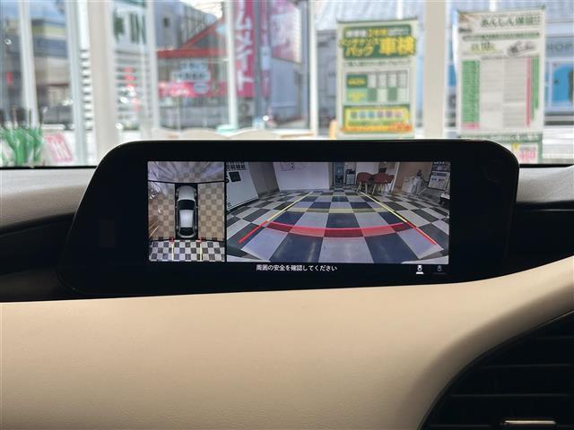 ＭＡＺＤＡ３ファストバック １５Ｓ　１００周年特別記念車　ＢＯＳＥプレミアムサウンド　純正ナビ　フルセグテレビ　全方位カメラ　Ｂｌｕｅｔｏｏｔｈ　ＡｐｐｌｅＣａｒＰｌａｙ　前後ドラレコ　ＥＴＣ　革シート　シートヒーター　純正フロアマット　純正アルミホイール（3枚目）