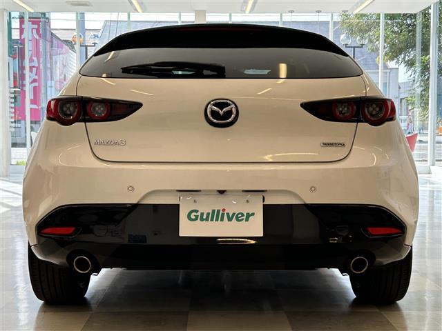 ＭＡＺＤＡ３ファストバック １５Ｓ　１００周年特別記念車　ＢＯＳＥプレミアムサウンド　純正ナビ　フルセグテレビ　全方位カメラ　Ｂｌｕｅｔｏｏｔｈ　ＡｐｐｌｅＣａｒＰｌａｙ　前後ドラレコ　ＥＴＣ　革シート　シートヒーター　純正フロアマット　純正アルミホイール（34枚目）