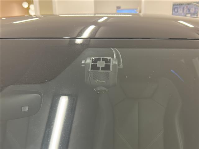 Q3スポーツバック 35TFSI Sライン 純正ナビゲーション 全方位カメラ ETC2.0 ハンズフリーパワーバックドア ワイヤレス充電 前後ドラレコクルコン 革シート シートヒーター パワーシート 純正マット コーナーセンサー LEDライト(15枚目)