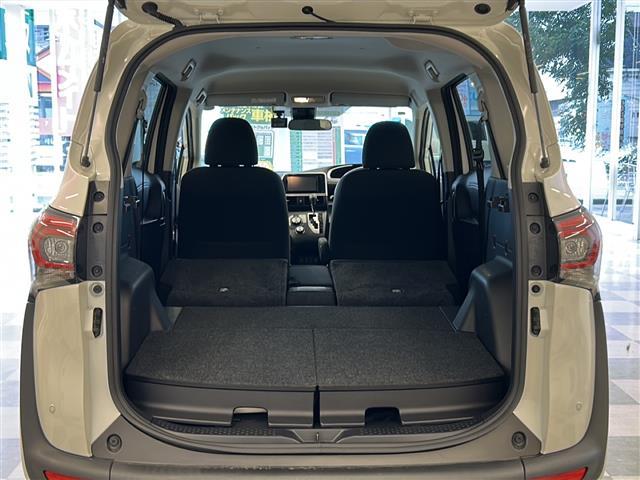 シエンタ ハイブリッドファンベースGセーフティーエディションII 純正ナビ フルセグテレビ Bluetooth バックモニター 前後ドラレコ クルーズコントロール シートヒーター ステアリングヒーター プッシュスタート スマートキー ステアリングヒーター コンセント(26枚目)