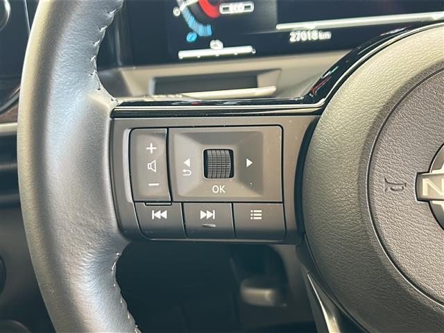 オーラ G レザーエディション プロパイロット BOSEプレミアムサウンド 純正ナビ 全方位カメラ フルセグTV Bluetooth AppleCarPlay ETC2.0 置くだけ充電 デジタルインナーミラー 革シート 純正マット(11枚目)