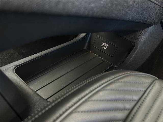 オーラ G レザーエディション プロパイロット BOSEプレミアムサウンド 純正ナビ 全方位カメラ フルセグTV Bluetooth AppleCarPlay ETC2.0 置くだけ充電 デジタルインナーミラー 革シート 純正マット(18枚目)