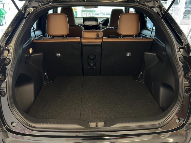 ヤリスクロス Z アドベンチャー トヨタセーフティセンス 純正ディスプレイオーディオ Bluetooth CarPlay バックカメラ プリクラッシュセーフティ レーダークルーズコントロール レーンキープ オートマチックハイビーム(37枚目)