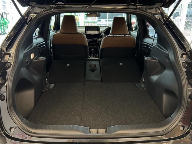 ヤリスクロス Z アドベンチャー トヨタセーフティセンス 純正ディスプレイオーディオ Bluetooth CarPlay バックカメラ プリクラッシュセーフティ レーダークルーズコントロール レーンキープ オートマチックハイビーム(38枚目)