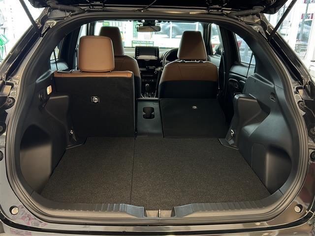 ヤリスクロス Z アドベンチャー トヨタセーフティセンス 純正ディスプレイオーディオ Bluetooth CarPlay バックカメラ プリクラッシュセーフティ レーダークルーズコントロール レーンキープ オートマチックハイビーム(39枚目)