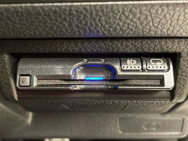 ガラスコーティング、ナビゲーション、ＥＴＣなど、その他のパーツの取り付けお見積もりのご相談も承っております！！クルマのこと何でもお任せください！